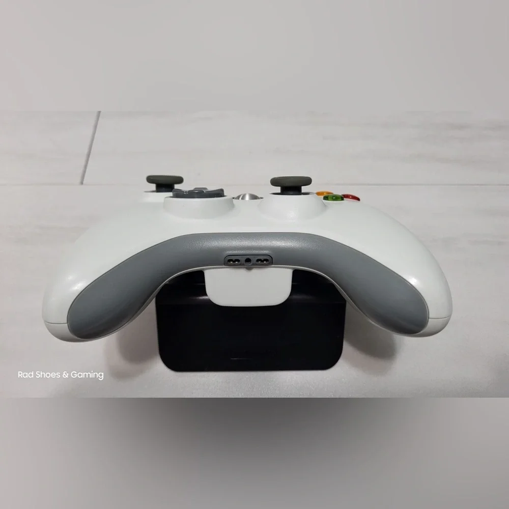 Xbox Controller - Picture 2 of 4